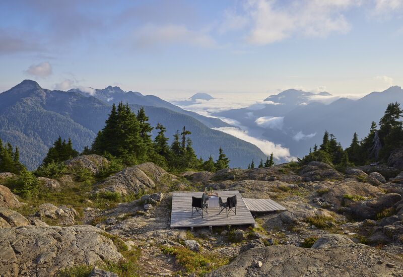 A helicopter experience over the wilderness around Clayoquot Wilderness Lodge.